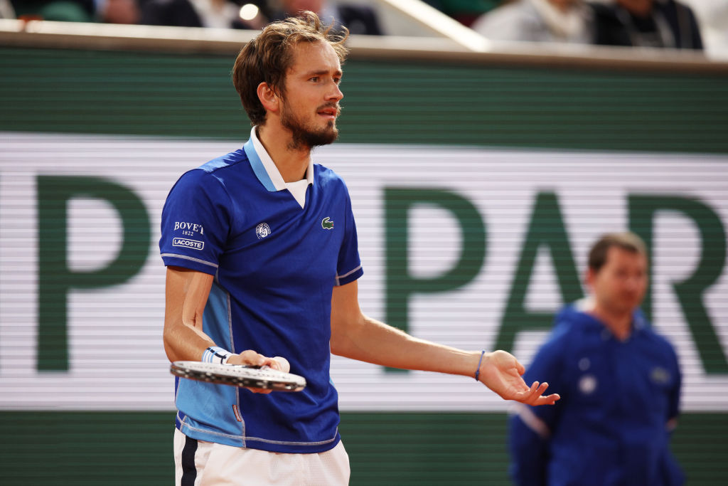 补席显然不 补席显然不