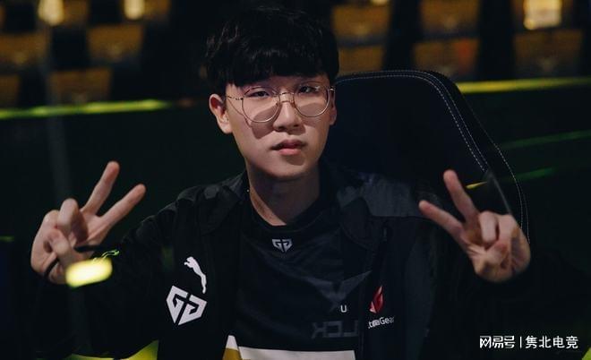 训练场地和 训练场地和