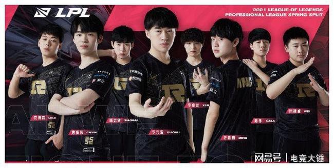 后场任意球 后场任意球